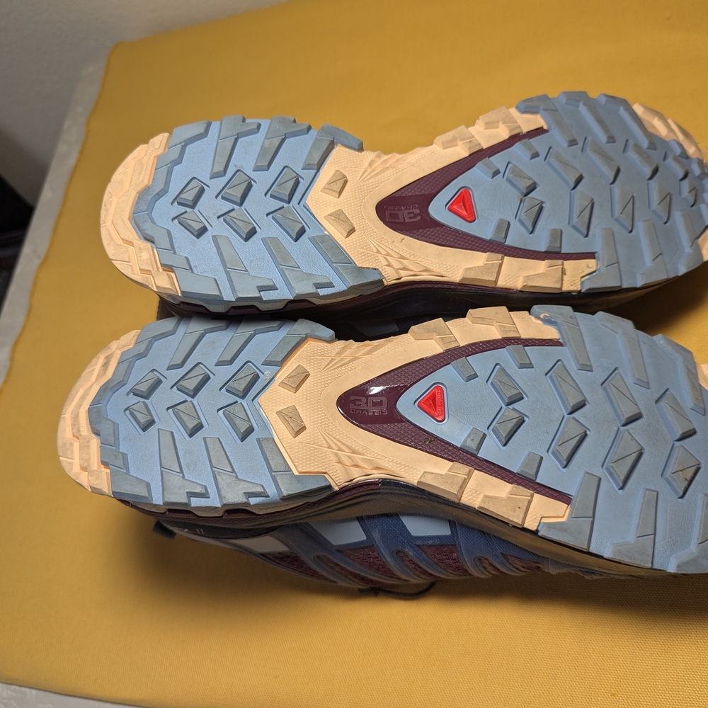 Salomon Trail Running Shoes in Burgundy and Navy - Picture 2 of 4